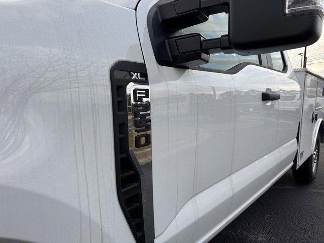 new 2024 Ford F-250 car, priced at $58,626