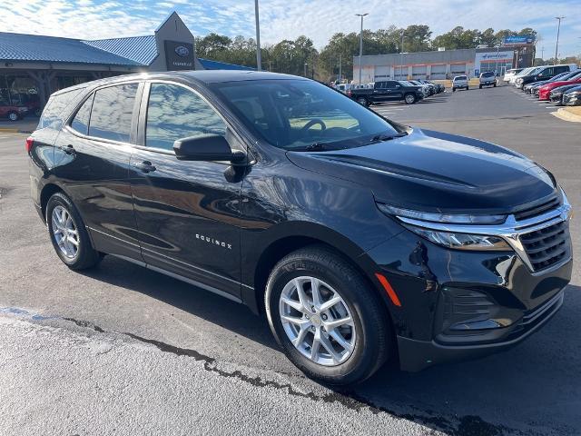 used 2023 Chevrolet Equinox car, priced at $22,598