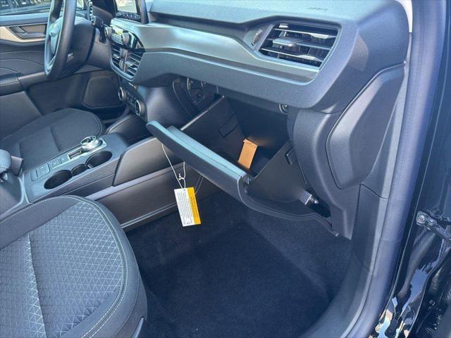 new 2025 Ford Escape car, priced at $23,959
