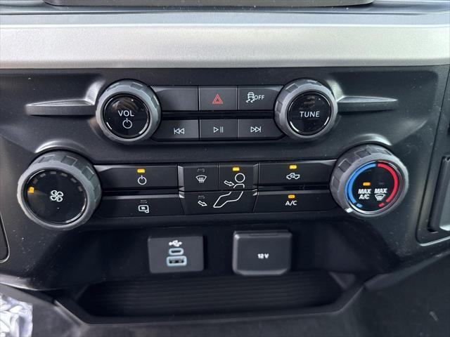 new 2025 Ford F-250 car, priced at $69,948