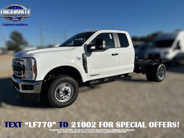 new 2024 Ford F-350 car, priced at $65,051
