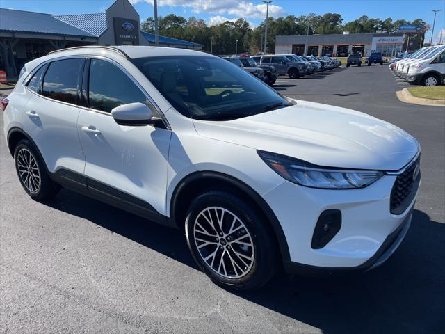 used 2023 Ford Escape car, priced at $29,986