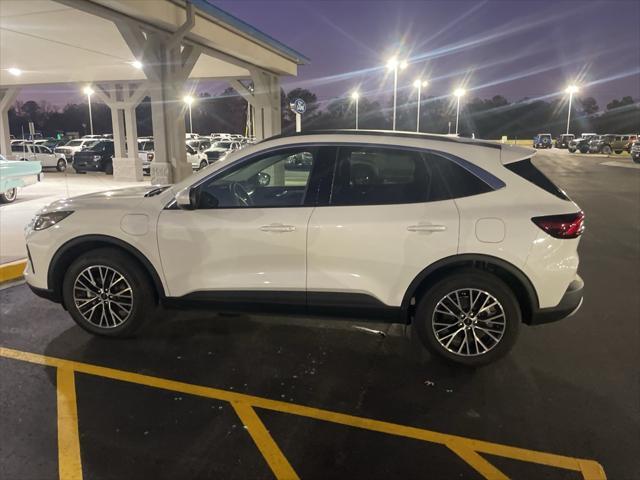 used 2023 Ford Escape car, priced at $29,986