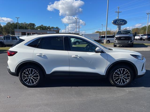 used 2023 Ford Escape car, priced at $29,986