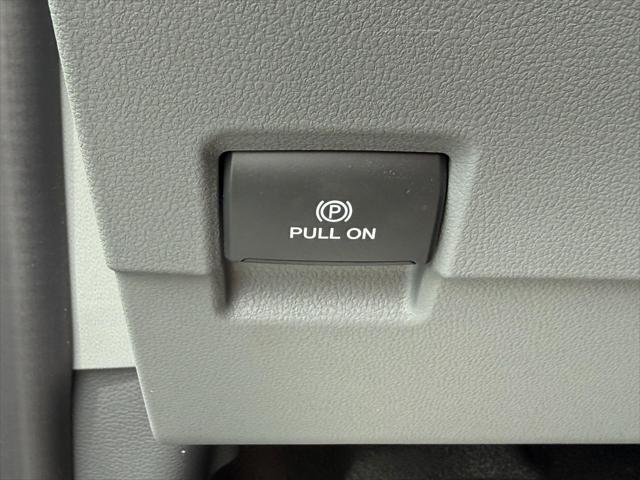 new 2025 Ford F-250 car, priced at $66,590