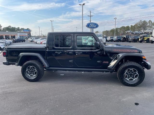 used 2023 Jeep Gladiator car, priced at $38,906