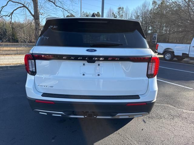 new 2025 Ford Explorer car, priced at $45,300