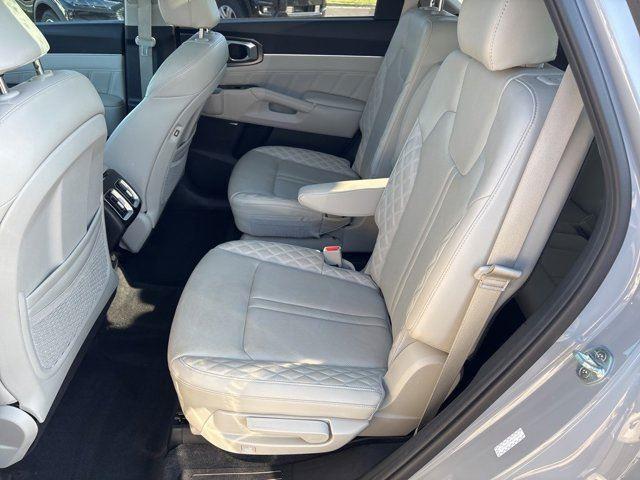 used 2022 Kia Sorento car, priced at $31,906