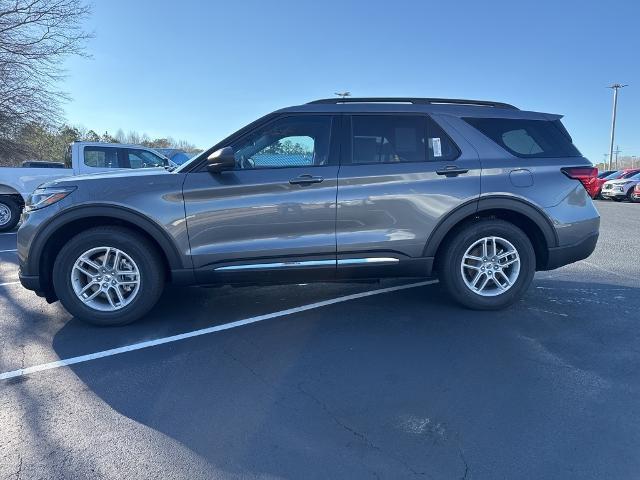 new 2025 Ford Explorer car, priced at $45,223