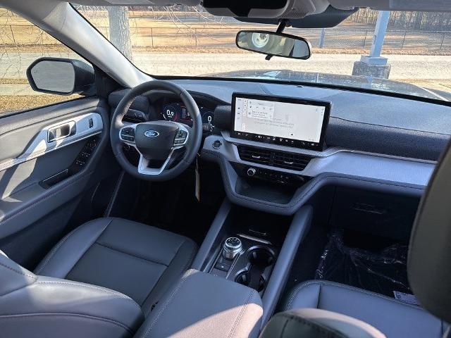 new 2025 Ford Explorer car, priced at $46,723