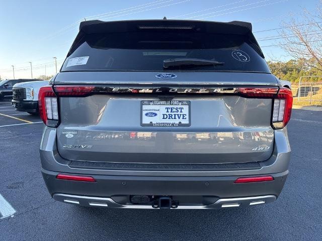 new 2025 Ford Explorer car, priced at $51,813