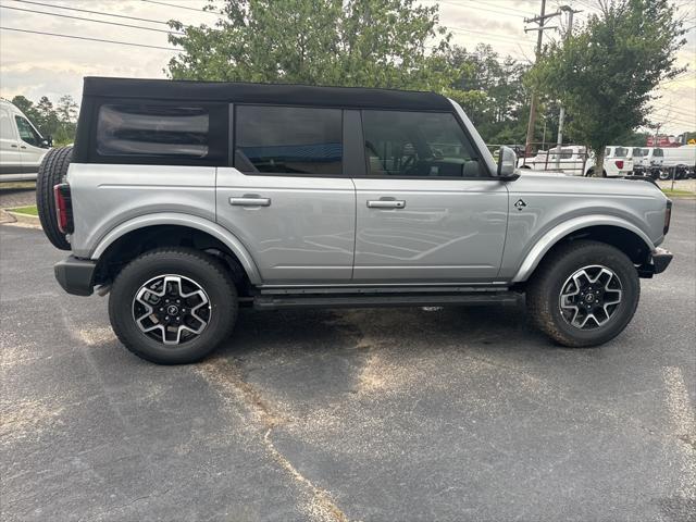 new 2024 Ford Bronco car, priced at $49,495