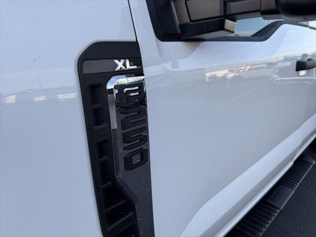 new 2025 Ford F-250 car, priced at $53,853