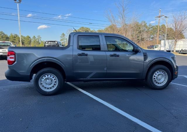 new 2025 Ford Maverick car, priced at $31,023