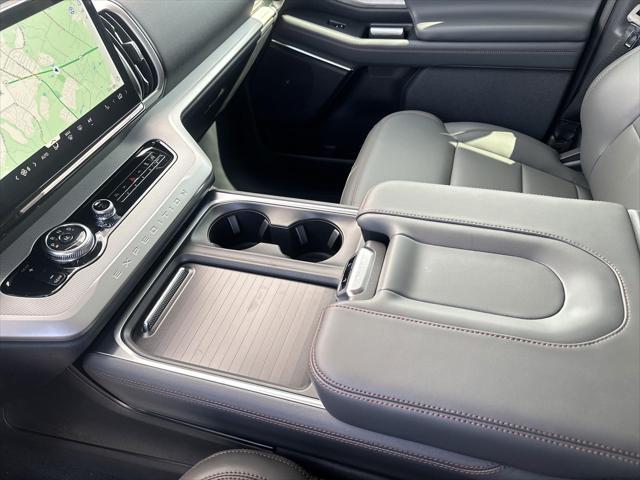 new 2025 Ford Expedition Max car, priced at $72,725