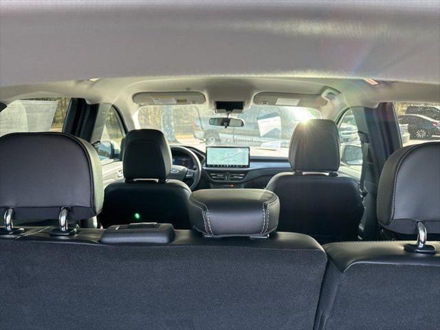 new 2025 Ford Escape PHEV car, priced at $34,303