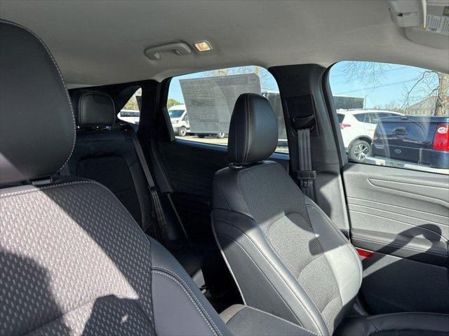new 2025 Ford Escape PHEV car, priced at $34,303