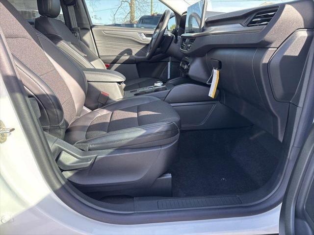 new 2025 Ford Escape PHEV car, priced at $34,303