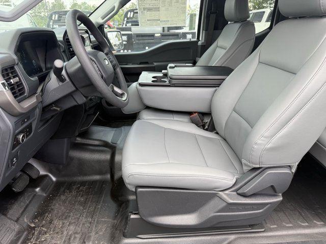 new 2025 Ford F-150 car, priced at $51,558