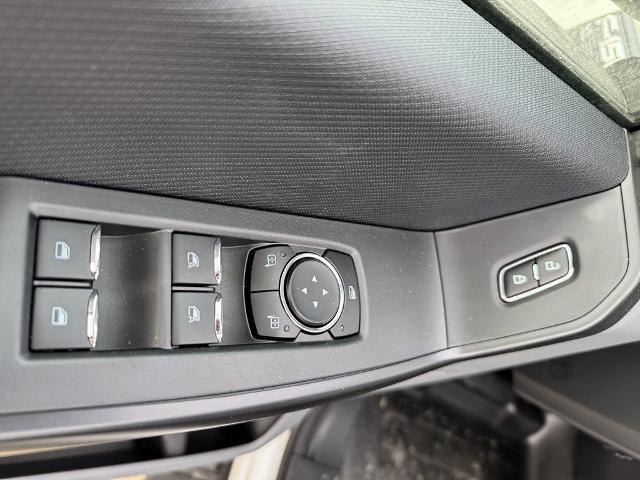 new 2025 Ford F-150 car, priced at $51,558
