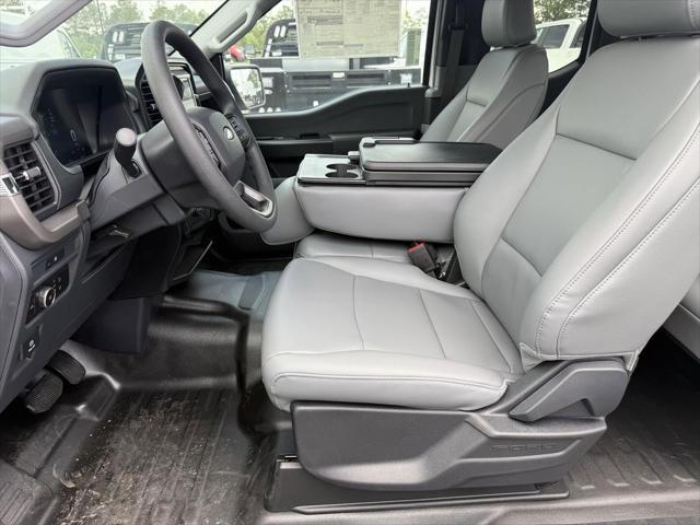 new 2025 Ford F-150 car, priced at $51,558