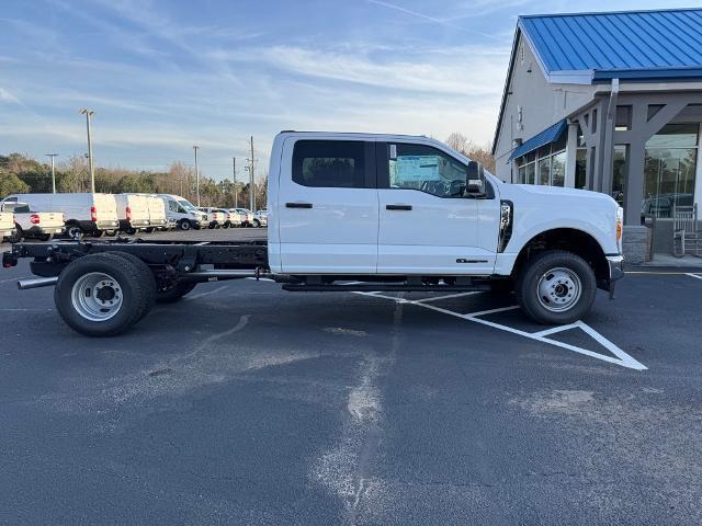 new 2025 Ford F-350 car, priced at $74,518