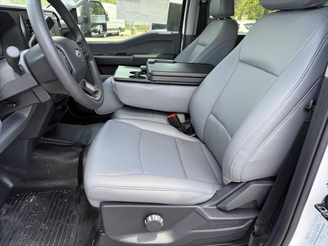 new 2025 Ford F-250 car, priced at $52,708