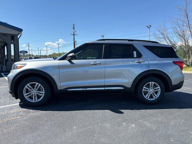 new 2024 Ford Explorer car, priced at $40,145