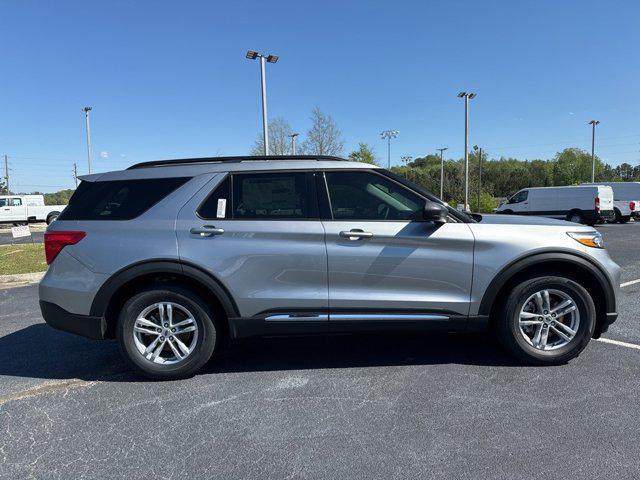 new 2024 Ford Explorer car, priced at $40,145