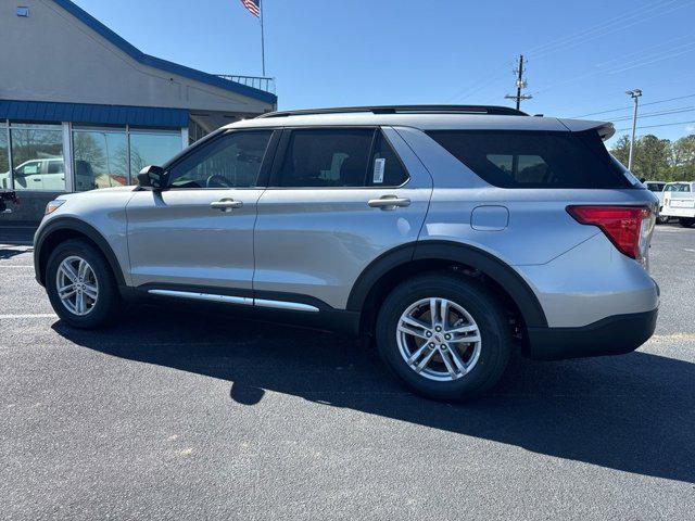 new 2024 Ford Explorer car, priced at $40,145