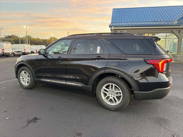 new 2025 Ford Explorer car, priced at $43,205