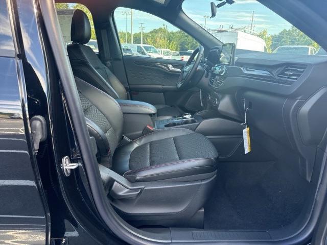 new 2025 Ford Escape car, priced at $35,898