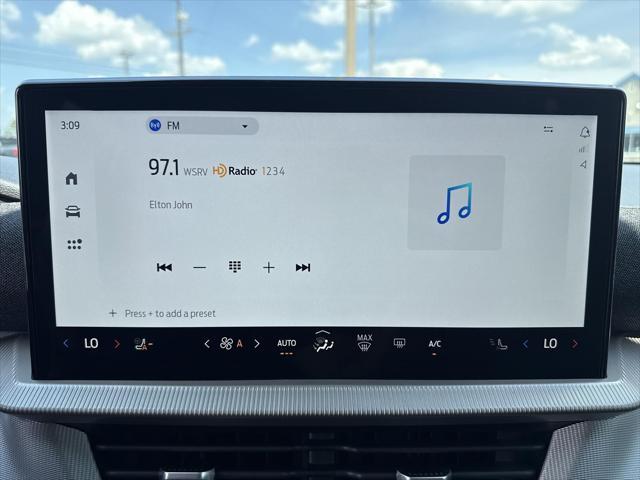 new 2025 Ford Explorer car, priced at $48,003