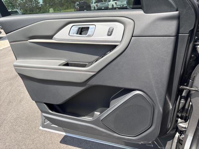 new 2025 Ford Explorer car, priced at $48,003