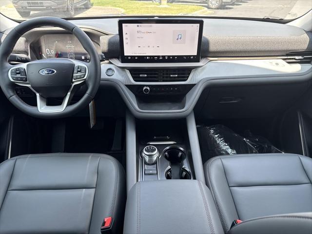 new 2025 Ford Explorer car, priced at $48,003