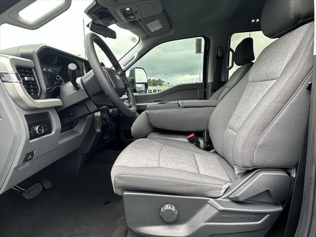 new 2025 Ford F-250 car, priced at $69,775