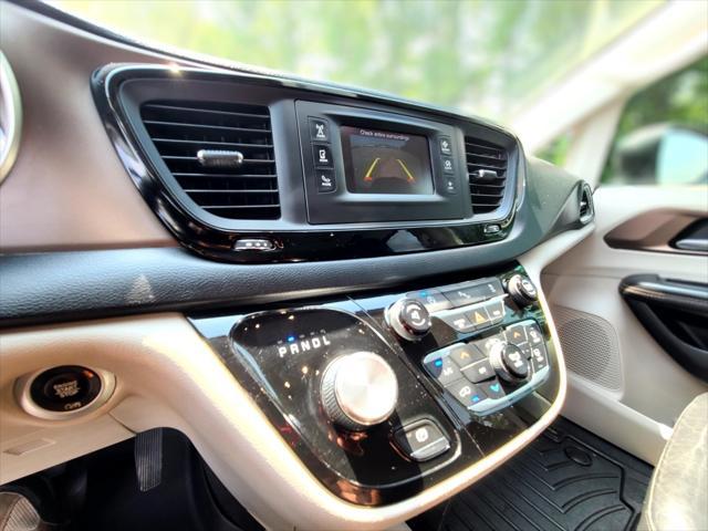 used 2017 Chrysler Pacifica car, priced at $15,799