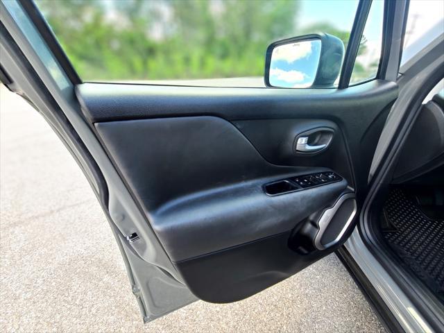 used 2022 Jeep Renegade car, priced at $21,504