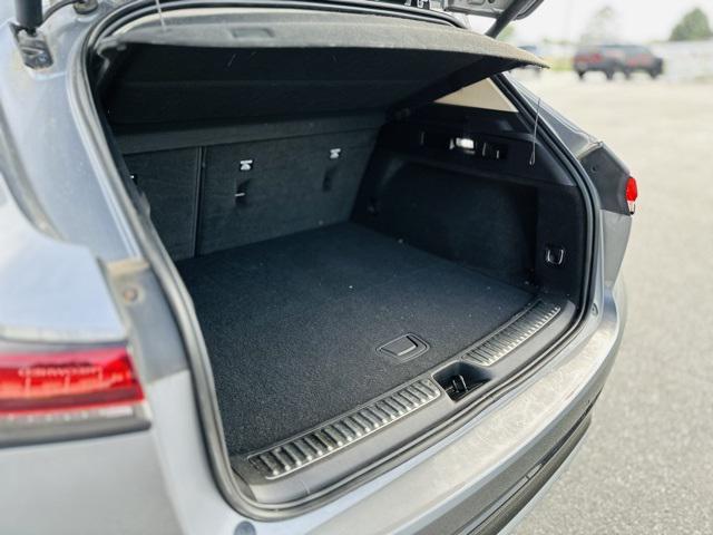 used 2021 Buick Envision car, priced at $23,325