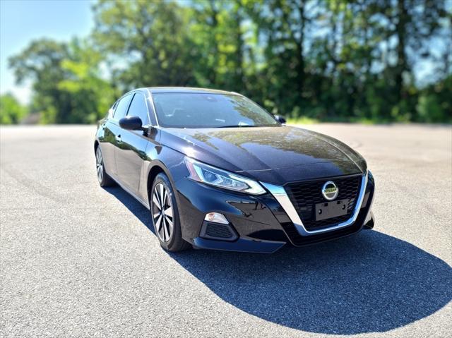 used 2022 Nissan Altima car, priced at $24,146