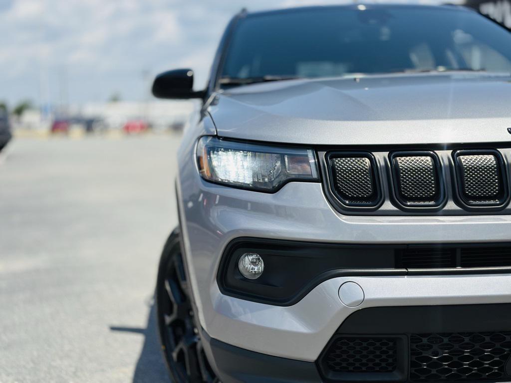 used 2022 Jeep Compass car, priced at $23,035