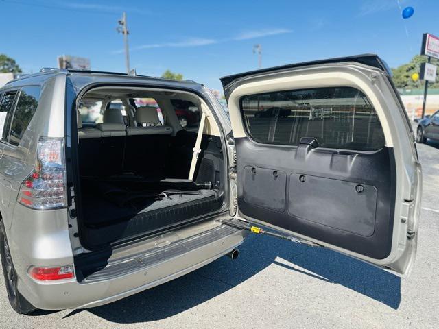 used 2023 Lexus GX 460 car, priced at $47,990