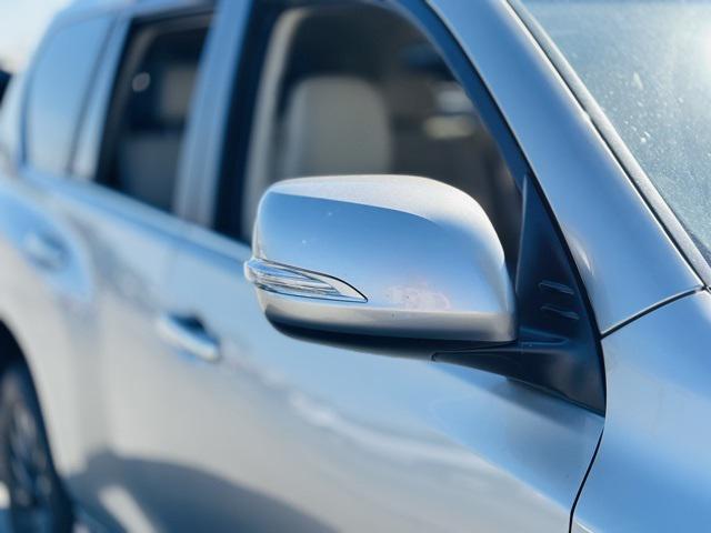 used 2023 Lexus GX 460 car, priced at $47,990