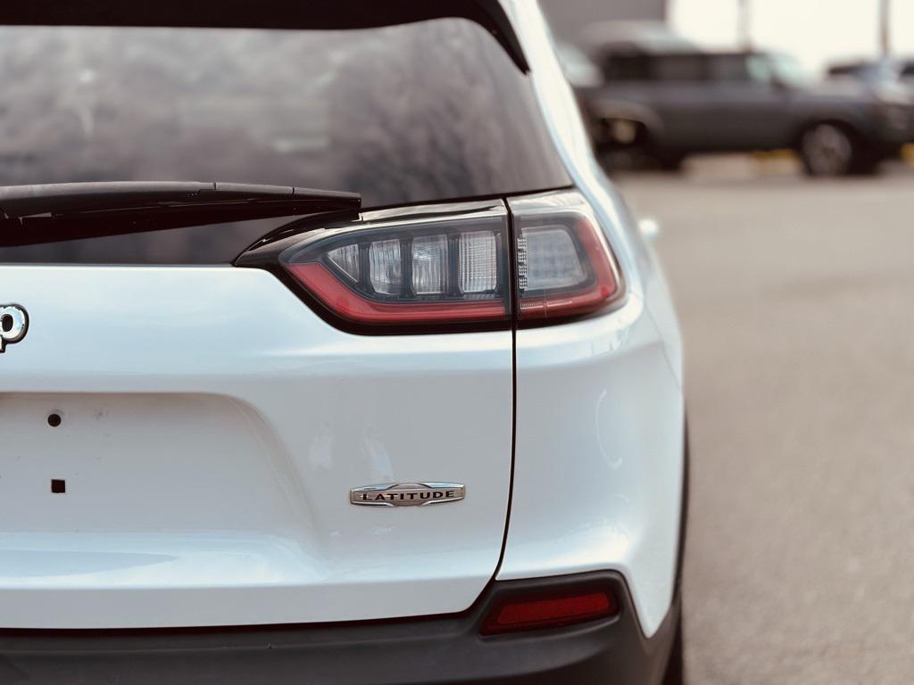 used 2020 Jeep Cherokee car, priced at $14,270