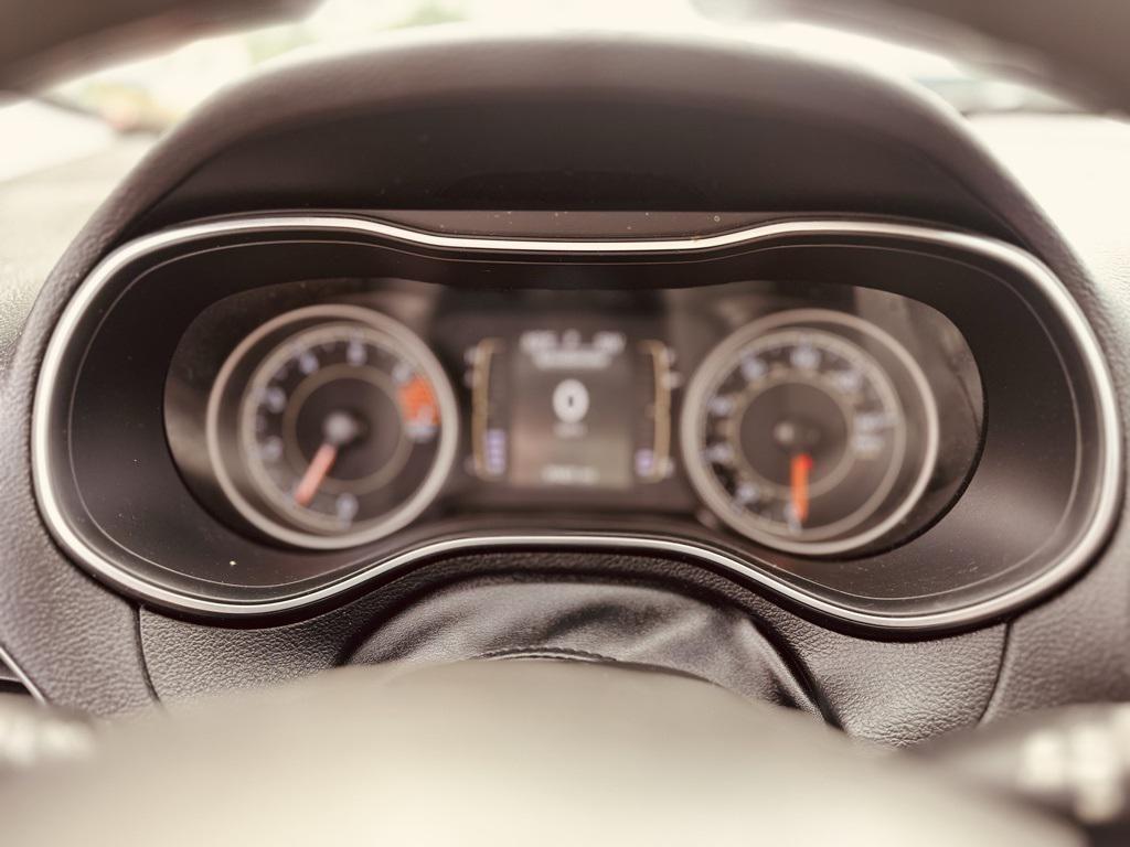 used 2020 Jeep Cherokee car, priced at $14,270