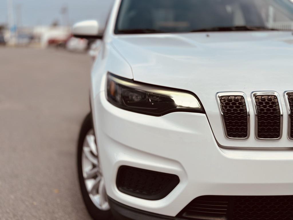 used 2020 Jeep Cherokee car, priced at $14,270