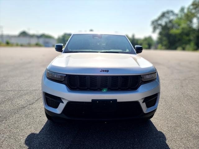 used 2024 Jeep Grand Cherokee car, priced at $35,325