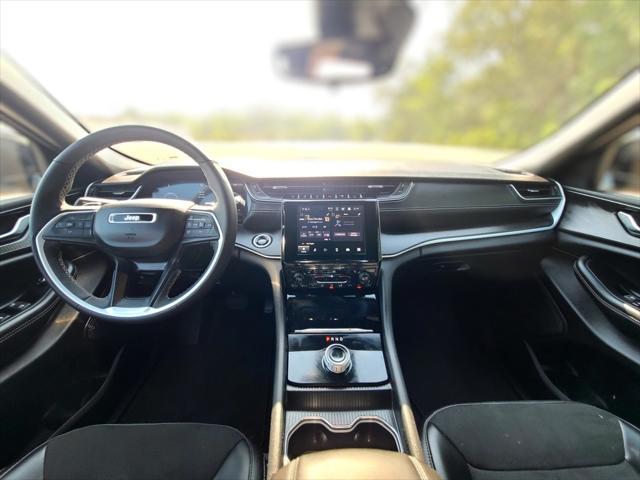 used 2024 Jeep Grand Cherokee car, priced at $35,325