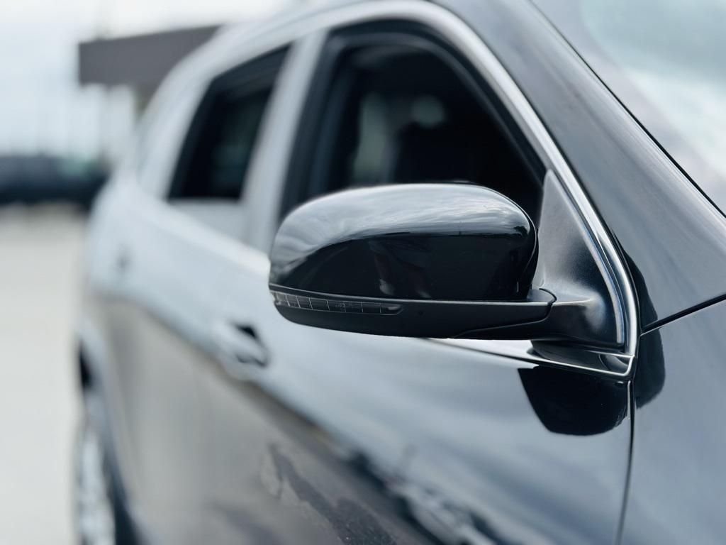 used 2020 Jeep Cherokee car, priced at $19,188