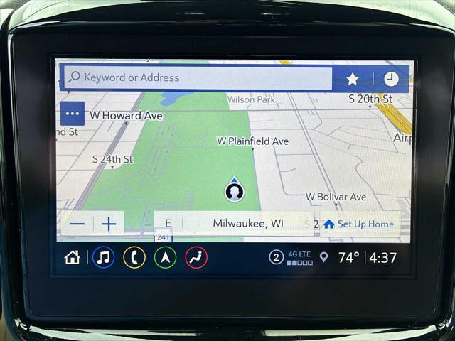 used 2023 Chevrolet Traverse car, priced at $37,444